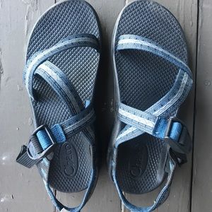 Blue and Grey Kids Chaco Shoes: size 5